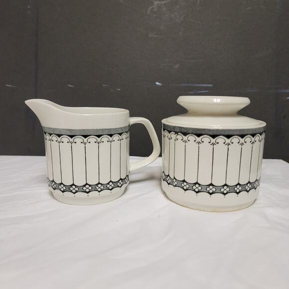 Contessa England Vintage Sugar Creamer Set JG Meakins Dinnerware Black White - Picture 1 of 4